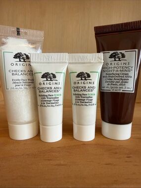 NWT Origins 4-piece Travel Sizes for Healthy Skin: cleanse, polish, nourish